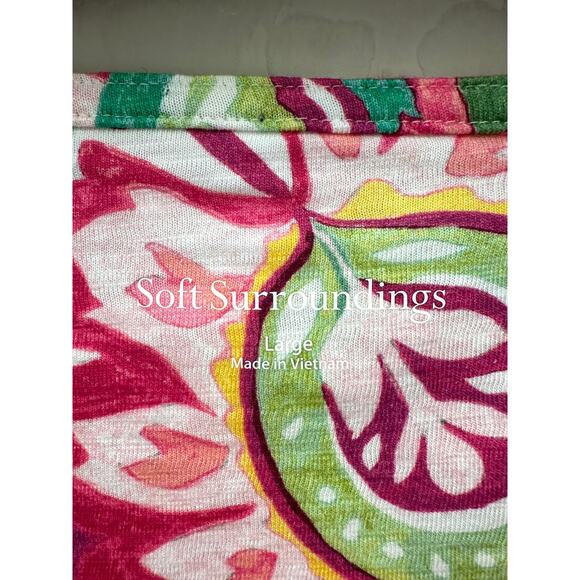 SOFT SURROUNDINGS | Floral Paisley V-Neck Flutter Sleeve Elana Tunic | Large - Picture 6 of 7